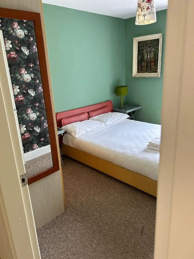 Holiday home Modern 4 Bedroom House Ring Of Kerry -Killarney