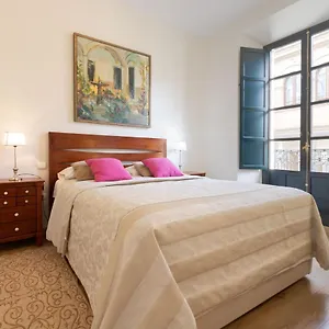 Escapada Romantica, 2 Pax, Centro Historico Apartment Seville